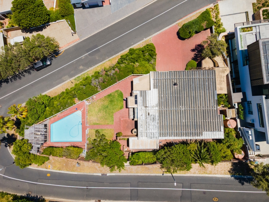 4 Bedroom Property for Sale in Camps Bay Western Cape